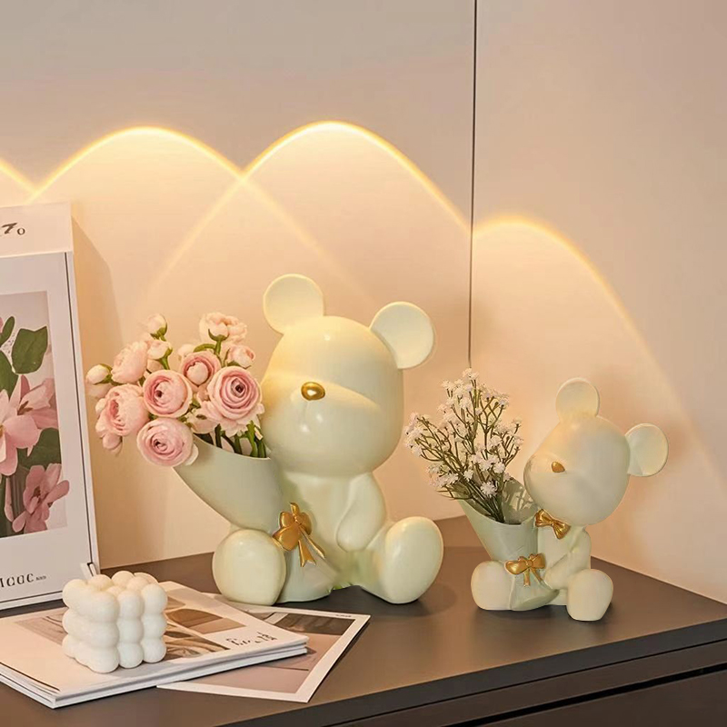 مزهرية الدب الصغير اللطيفة الإ - مراجعة Florist Supply Vases وسعره